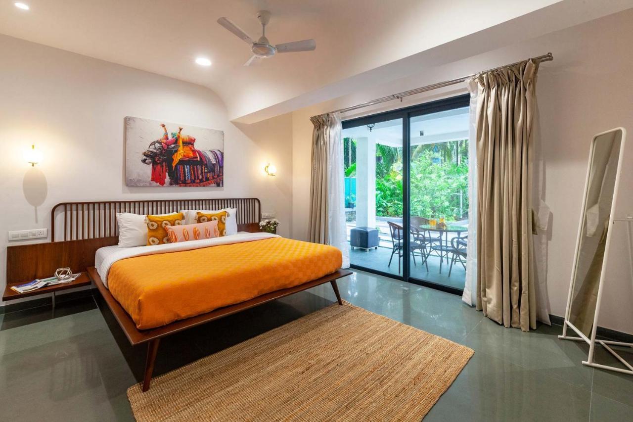 Villa Sereno By Stayvista - An Elegant And Entertaining Retreat Featuring A Swimming Pool, Outdoor Jacuzzi, Modern Interiors, And A Snooker Table Alībāg Exteriör bild