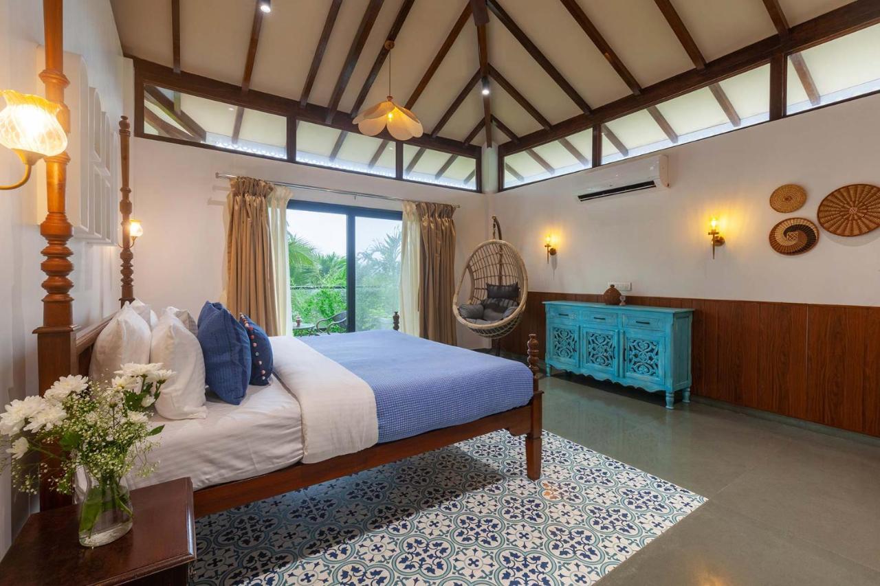 Villa Sereno By Stayvista - An Elegant And Entertaining Retreat Featuring A Swimming Pool, Outdoor Jacuzzi, Modern Interiors, And A Snooker Table Alībāg Exteriör bild