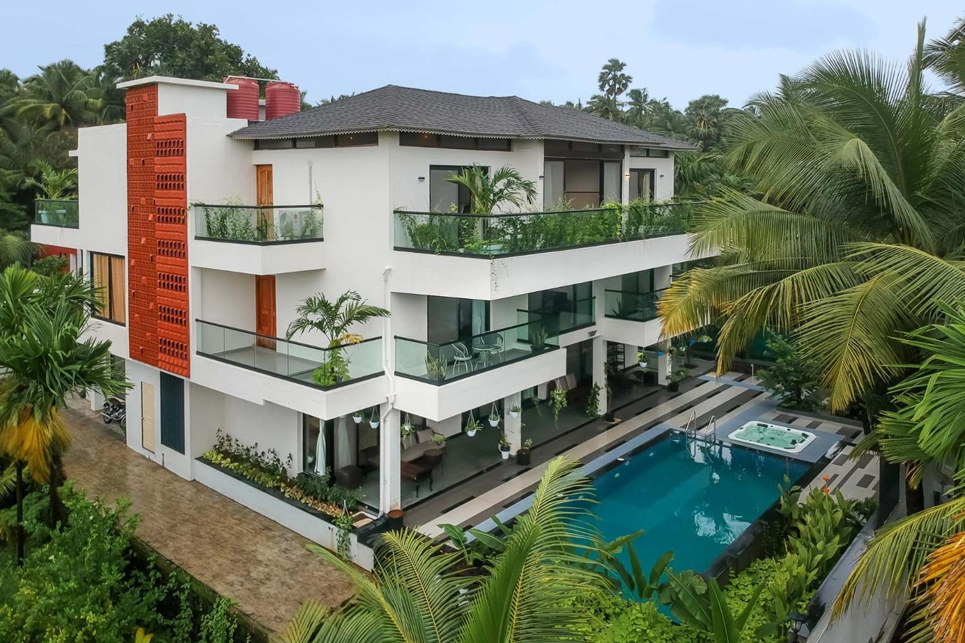 Villa Sereno By Stayvista - An Elegant And Entertaining Retreat Featuring A Swimming Pool, Outdoor Jacuzzi, Modern Interiors, And A Snooker Table Alībāg Exteriör bild